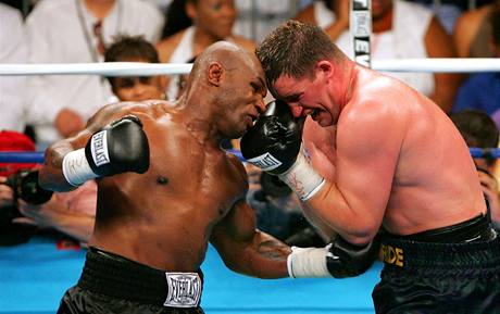 Tyson vs McBride v roce 2005.