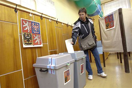 Senátní a komunální volby 2010