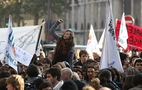 Demonstrace ve Francii proti reform dchod. 