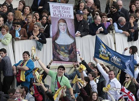 Pape kanonizoval Mary MacKillopovou 