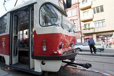 Nehoda tramvaje - ilustraní foto.