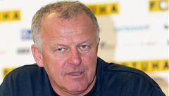 Generální mana�er Baníku Ostrava Verner Li�ka.