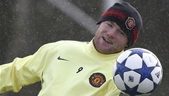 Rooney si bude vydělávat 6,9 milionu týdně, s United podepsal na 5 let
