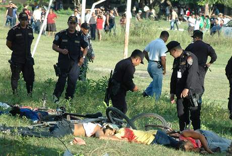 fotbalový masakr v Hondurasu