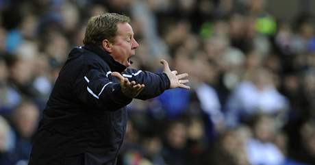 Bolton - Tottenham (kou hostí Redknapp).