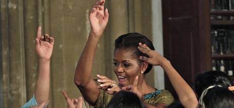 Michelle Obamová taní v Bombaji