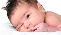 Tetina dt se rod v centrech pro rizikov novorozence 