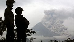Indonéská sopka Merapi rozpoutala další silnou erupci.