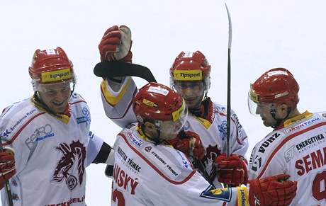 Tinec - Litvínov (radost hokejist Tince)