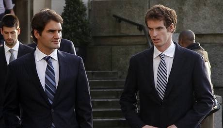 Roger Federer a Andy Murray při návštěvě britského premiéra Davida Camerona.