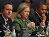 Summit NATO v Lisabonu, zleva David Cameron, Hillary Clintonová a Barack Obama 