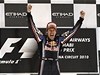 Sebastian Vettel slaví vítzství