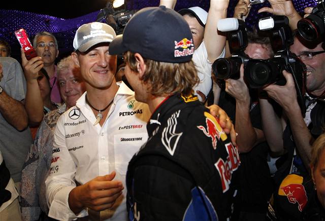 Sebastian Vettel a Michael Schumacher.