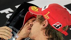 Sebastian Vettel slaví titul mistra svta.