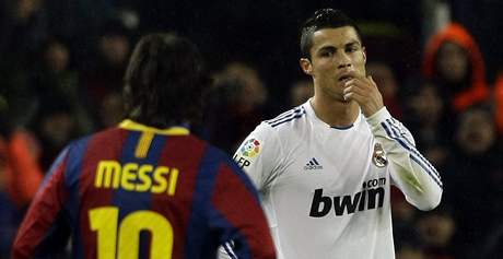 Barcelona - Real Madrid (Messi a Ronaldo).