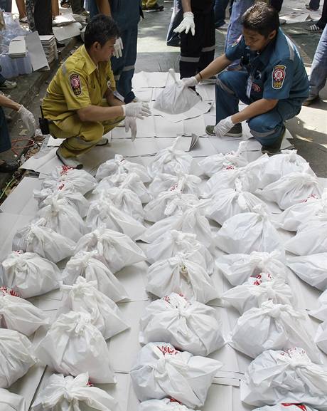 V thajském chrámu bylo odhaleno asi 2 tisíce ostatk lidských plod.