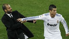 VIDEO: Floutek Ronaldo. Neunesl prohru a strčil naštvaně do Guardioly