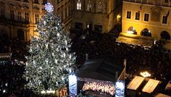 Na Staroměstském náměstí začaly vánoční trhy | na serveru Lidovky.cz | aktuální zprávy