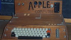 První poíta Apple z roku 1976