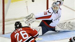 Překvapení NHL: poslední Devils deklasovali Washington, trefil se i Eliáš