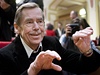 Bývalý prezident Václav Havel piel podpoit demonstranty na jednání praských zastupitel. 