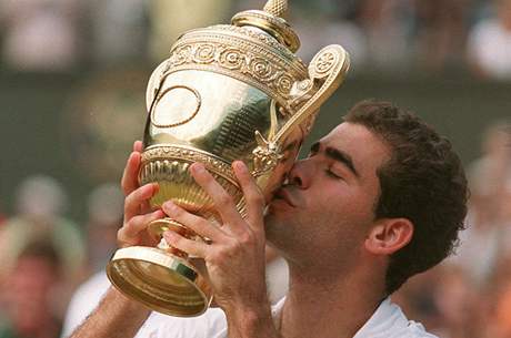 Ve Wimbledonu triumfoval Pete Sampras sedmkrát.