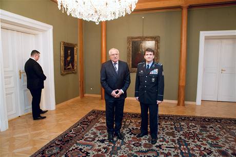 Policejn prezident Oldich Martin piel na pozvn Vclava Klause na Hrad.