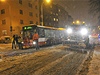 Sníh komplikuje dopravu v Praze