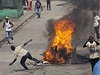 Prezidentské volby vyvolaly v Pobeí slonoviny nepokoje. Píznivci opozice vyli do ulic.