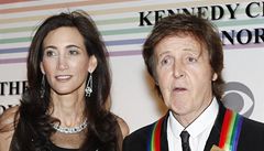 Paul McCartney s pítelkyní Nancy Shevell