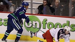 Jakub Vorá�ek na kolenou.