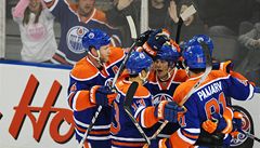 Edmonton Oilers (hokejisté slaví) | na serveru Lidovky.cz | aktuální zprávy