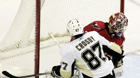 Crosby Neuvirtha nepekonal.