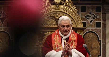 Pape pi tradiním vánoním proslovu ke kurii