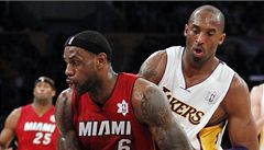 Kobe Bryant a LeBron James.
