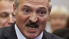 Černé vyhlídky pro zemi diktátora Lukašenka. Ničí ji problémy Ruska