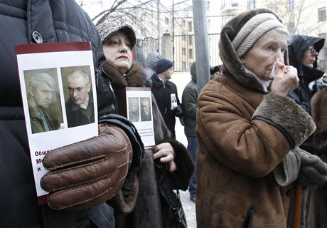 Lid protestuj proti procesu s Chodorkovskm