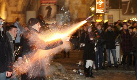 Silvestrovská oslava na Staromstském námstí.
