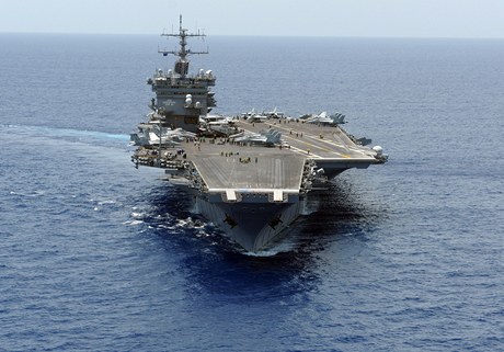 Letadlov lo USS Enterprise