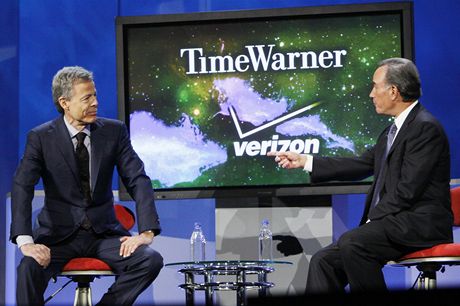  éf spolenosti Time Warner Jeff Bewkes mluví se éfem Verizon Seidenbergem 