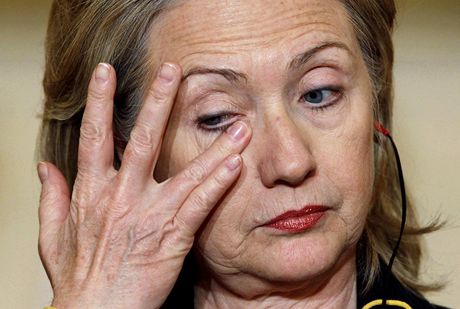 Americká ministryn zahranií Hillary Clintonová kondolovala esku k úmrtí Dienstbiera.