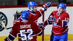 Zleva: Mathieu Darche, Tomá Plekanec, Michael Cammalleri