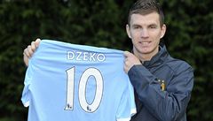 Exteplick Edin Deko hraje za Manchester City, ale zstv skromn 