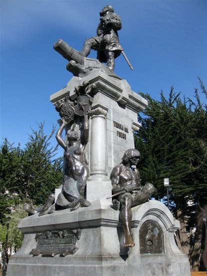 Magellanova socha; Puenta Arenas - Chile