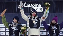 Zleva: árka Panochová, Enni Rukajarviová, Shelly Gotliebová.