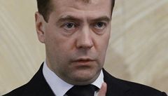 Na letiti vldla anarchie, kritizuje Domoddovo prezident Medvedv