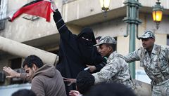 Policie zmizela, Egypťané berou spravedlnost do vlastních rukou