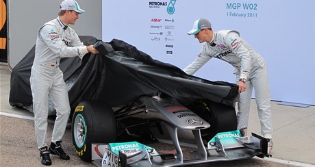 Mercedes pedstavuje formuli pro 2011.