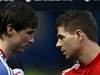 Fernando Torres a Steven Gerrard.