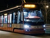 Na plzeských kolejích zaala jezdit první tramvaj koda ForCity (koda 15T) vyrobená ve kod Transportation. Pravidelný provoz zahájí v Praze koncem letoního roku. 